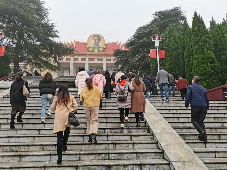 萍乡中学高三年级党支部红色系列教育活动